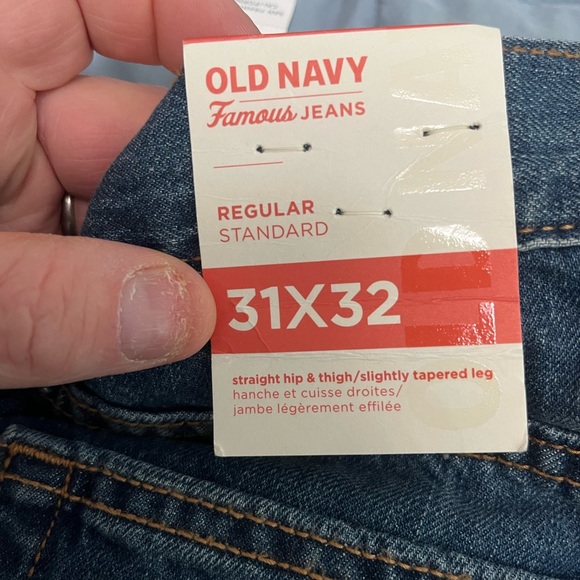 Old Navy Famous Jeans size 31x32 New with Tags - Picture 2 of 8
